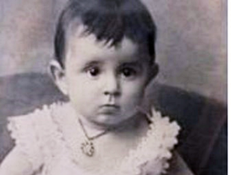 Mrs. Emma Morano as an infant, when she was 18 months old – Source: grg.org